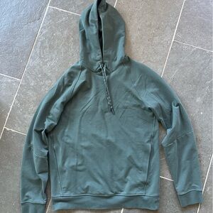 Men’s lululemon green hoodie sweatshirt size small